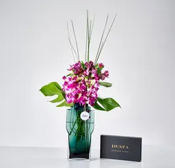 Wisal Vase and 60 Min Massage from JO SPA
